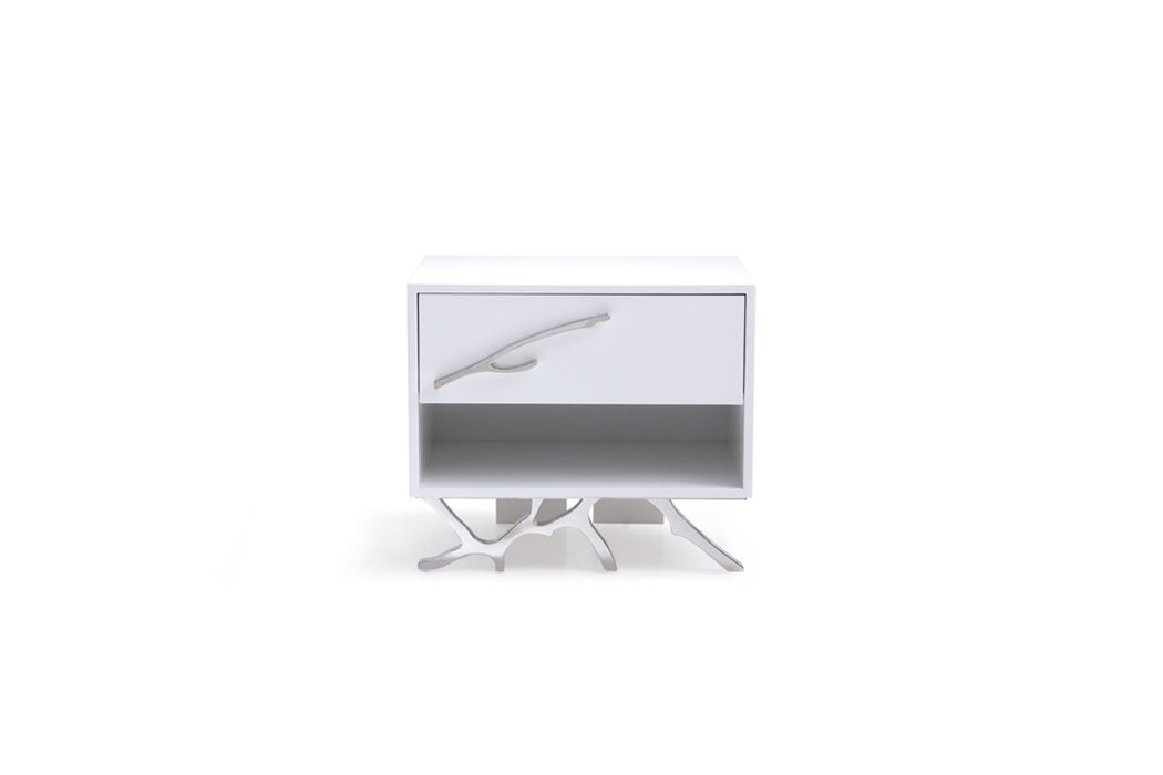 VIG Furniture - Modrest Legend Modern White Nightstand - VGVCN8111-WHT