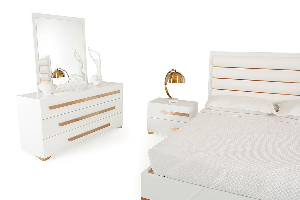 VIG Furniture - Nova Domus Juliet Italian Modern White & Rosegold Mirror - VGACJULIET-MIR