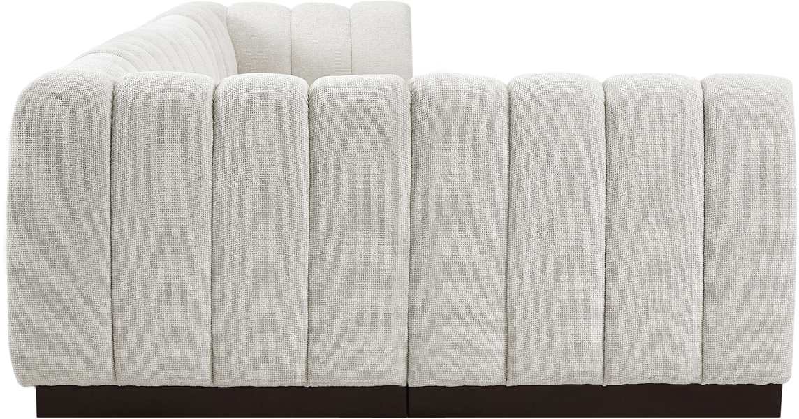 Meridian Furniture - Quinn 133" Cream Chenille Fabric Upholstered 5pc. Sectional - 124Cream-Sec5A - GreatFurnitureDeal