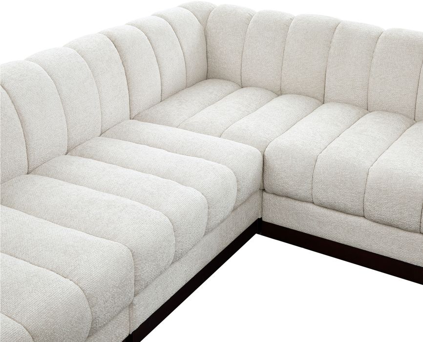Meridian Furniture - Quinn 101" Cream Chenille Fabric Upholstered 5pc. Sectional - 124Cream-Sec5C - GreatFurnitureDeal