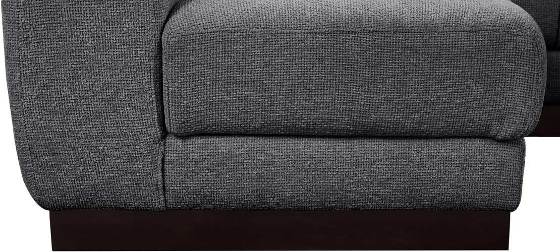 Meridian Furniture - Quinn 133" Grey Chenille Fabric Upholstered 6pc. Sectional - 124Grey-Sec6A - GreatFurnitureDeal
