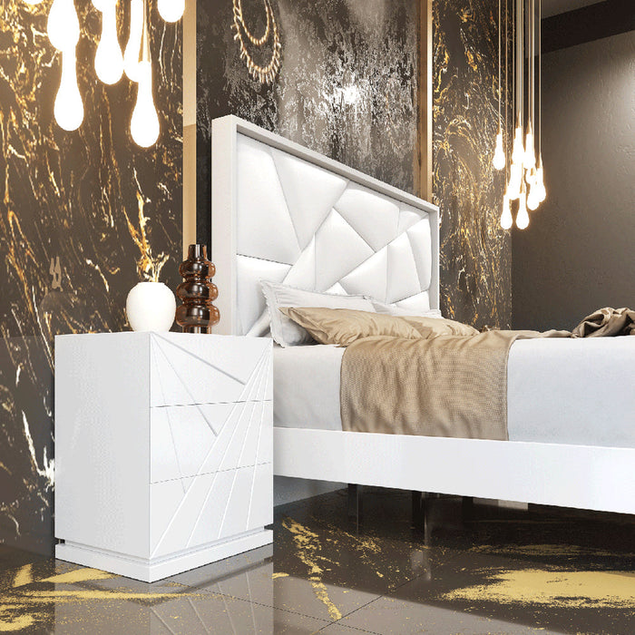ESF Furniture - Avanty 3 Piece King Bedrrom Set in White - AVANTYKS-3SET