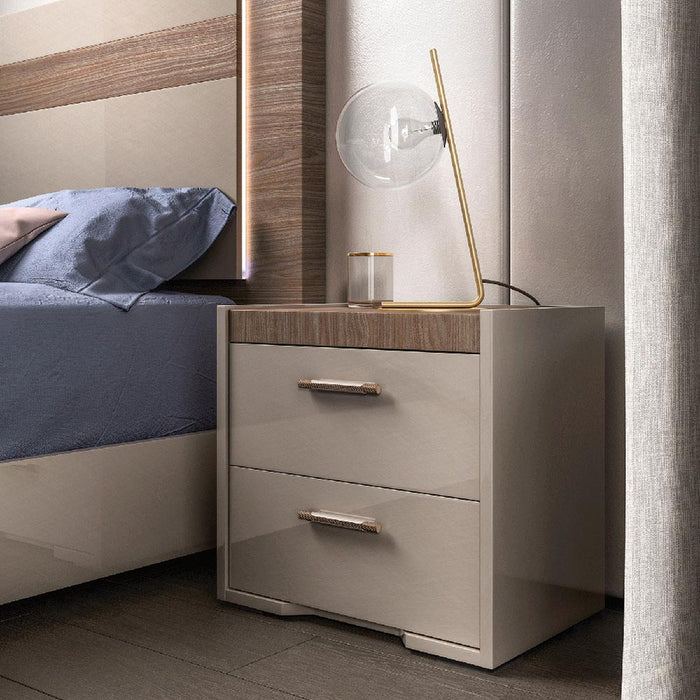 ESF Furniture - Nora 3 Piece Queen Size Bedroom Set w/ Light in Walnut - NORAQS-3SET