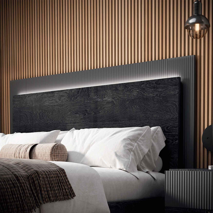 ESF Furniture - Onyx Queen Size Bed w/Wooden Headboard in Metallic Matte - ONYXQS
