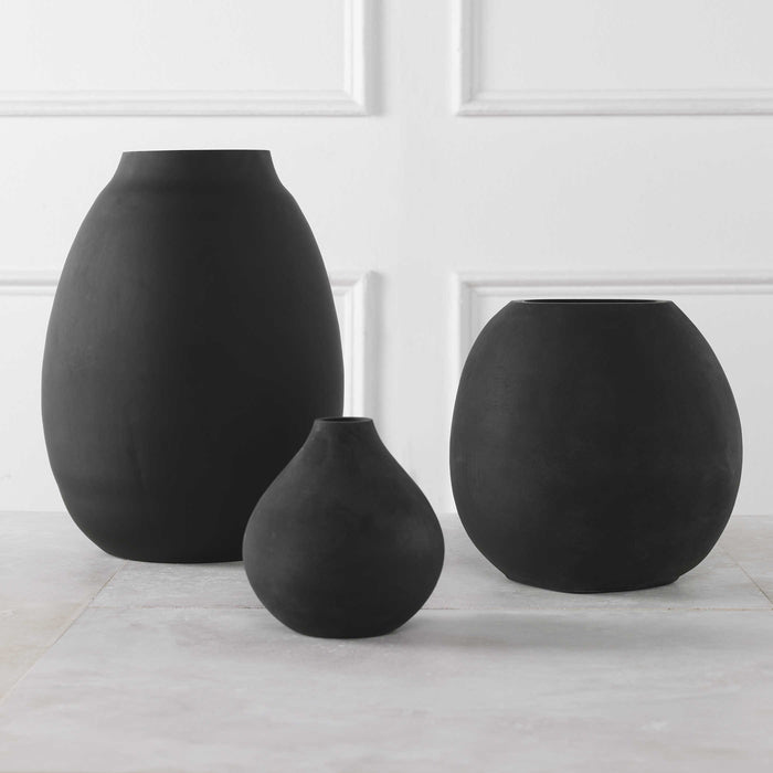 Uttermost - Hearth Matte Black Vases, Set/3 - 18068