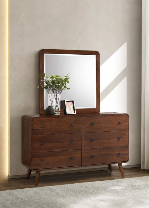 Robyn - 6-Drawer Dresser with Mirror - Dark Walnut Robyn - 6-Drawer Dresser with Mirror - Dark Walnut