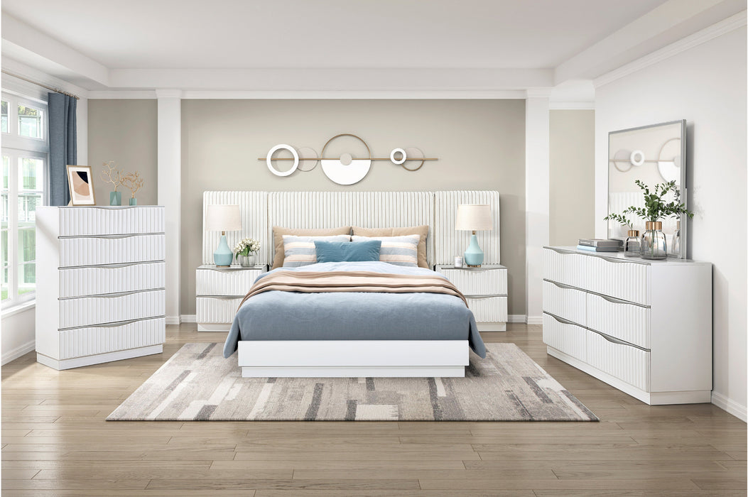 Homelegance - Linea 5 Piece King Wall Bed in Pearl White - 2384K-1EK*WB