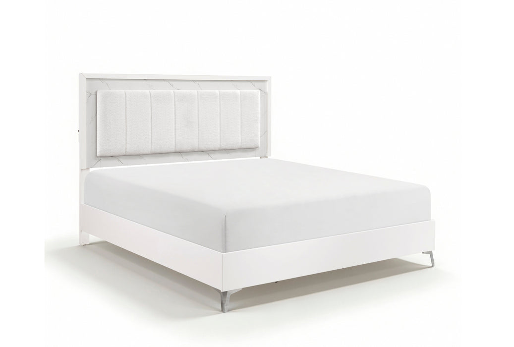 Homelegance - Ripple 4 Piece King Bedroom Set in High Gloss White - 2457K-1EK*4