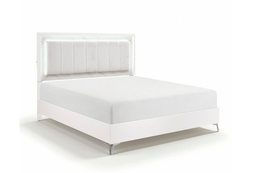 Homelegance - Ripple California King Bed in High Gloss White - 2457K-1CK*
