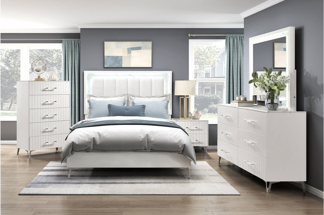 Homelegance - Ripple King Bed in High Gloss White - 2457K-1EK*