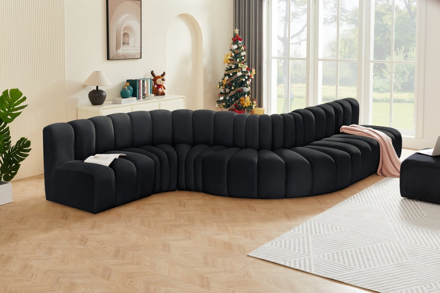 Meridian Furniture - Arc Velvet 7 Piece Sectional in Black - 103Black-S7C