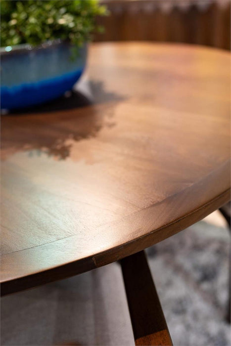 Bramble - Colorado Round Dining Table 60'' in Walnut - 28688WLT-----