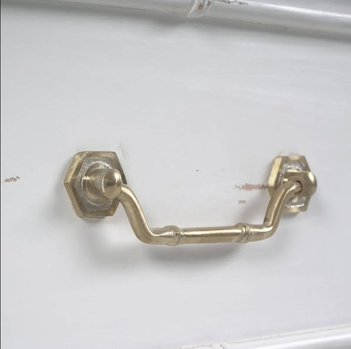 Bramble - Chelsea End Table - BR-76438 - GreatFurnitureDeal