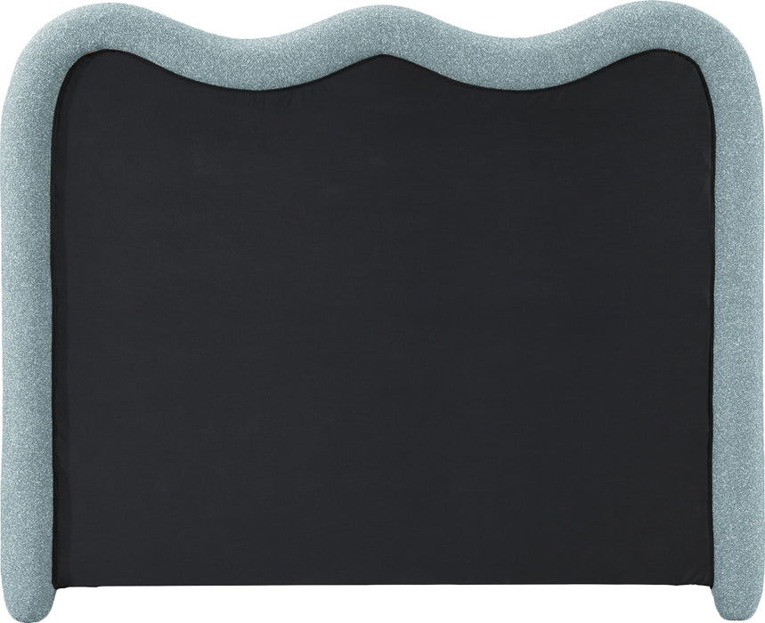 Meridian Furniture - Gavin Chenille Fabric Upholstered Queen Size Bed - GavinBlue-Q - GreatFurnitureDeal