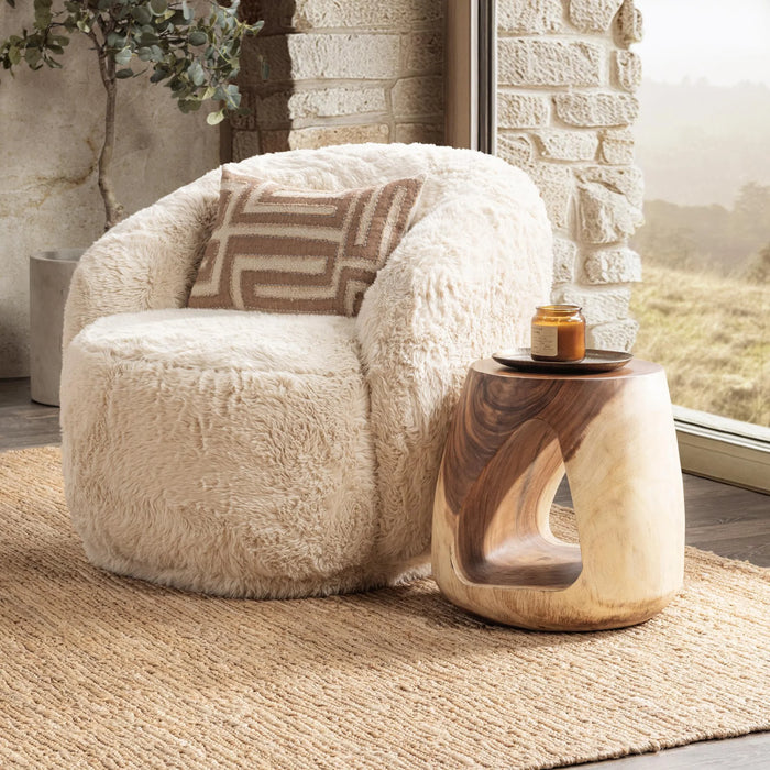 Classic Home - Kana Accent Table in Natural - 51005502