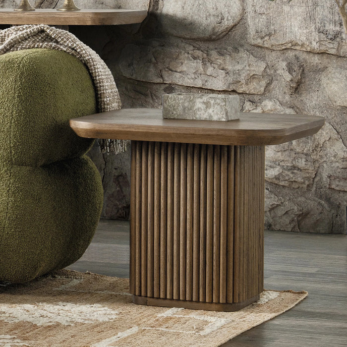 Classic Home - Vander End Table in Tawny Brown - 51031768