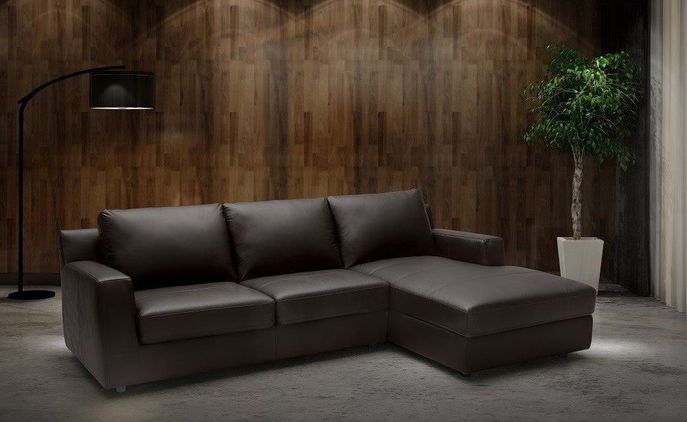 J&M Furniture - Taylor Premium Leather RHF Sectional Sofa in Brown - 18244-RHF - GreatFurnitureDeal