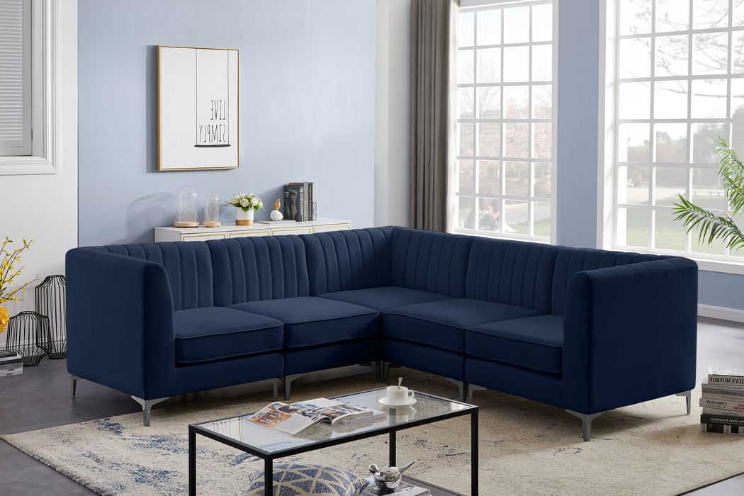 Meridian Furniture - Alina 91" Navy Velvet Upholstered 5pc. Sectional - 604Navy-Sec5C - GreatFurnitureDeal