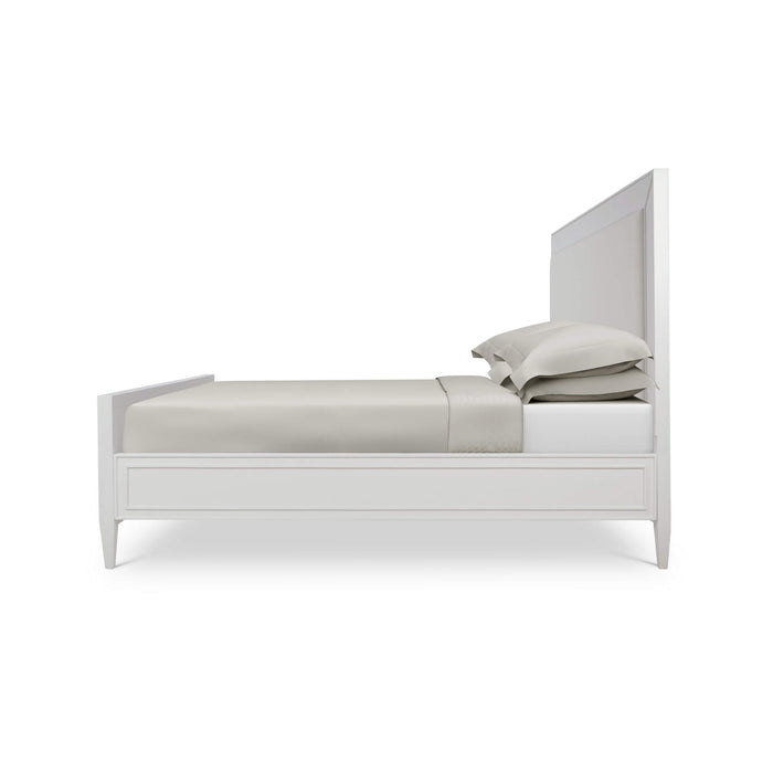 Bramble - Belgravia King Bed in True White w/ Arctic White Performance Fabric - 76553TRWSF204---- - GreatFurnitureDeal
