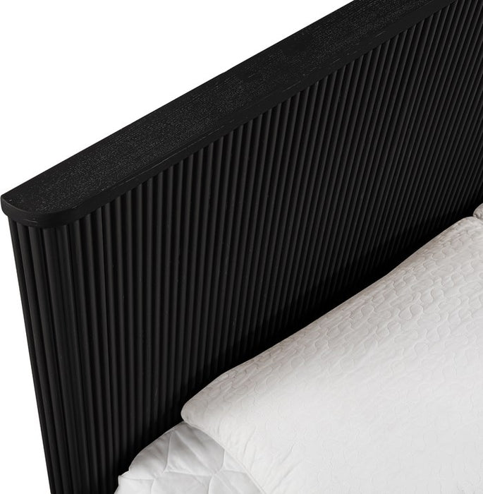Meridian Furniture - Astrid Black Solid Wood And Oak Veneer King Bed (3 Boxes) - 818Black-K - GreatFurnitureDeal