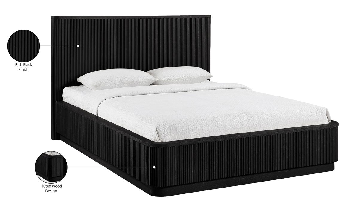 Meridian Furniture - Astrid Black Solid Wood And Oak Veneer Queen Bed (3 Boxes) - 818Black-Q - GreatFurnitureDeal