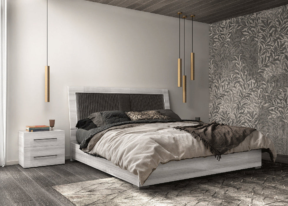 ESF Furniture - Mia Upholstered King Size Bed in Silver Grey - MIAKSBED