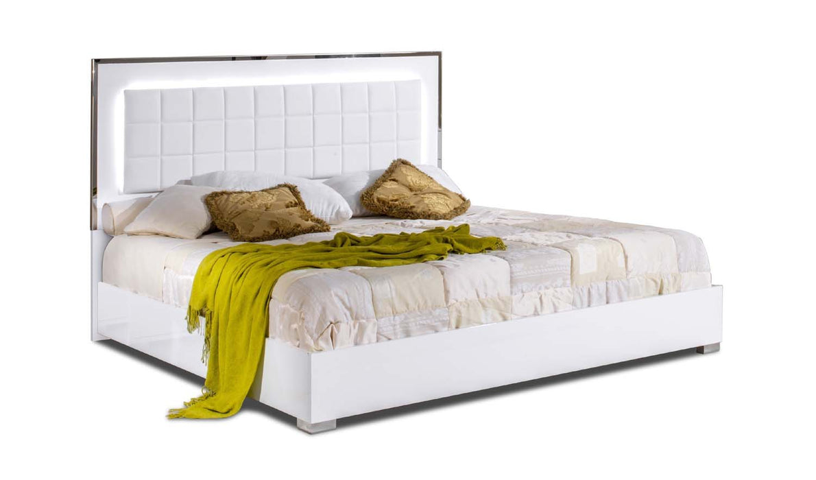 J&M Furniture - Alice Gloss White Eastern King Platform Bed - 15545-EK-GLOSS WHITE - GreatFurnitureDeal