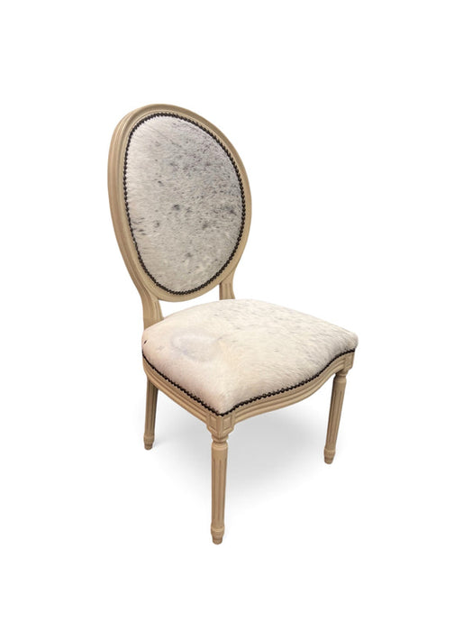 Zentique - Medallion Cowhide Chair - B004 257-1 SPBW - GreatFurnitureDeal