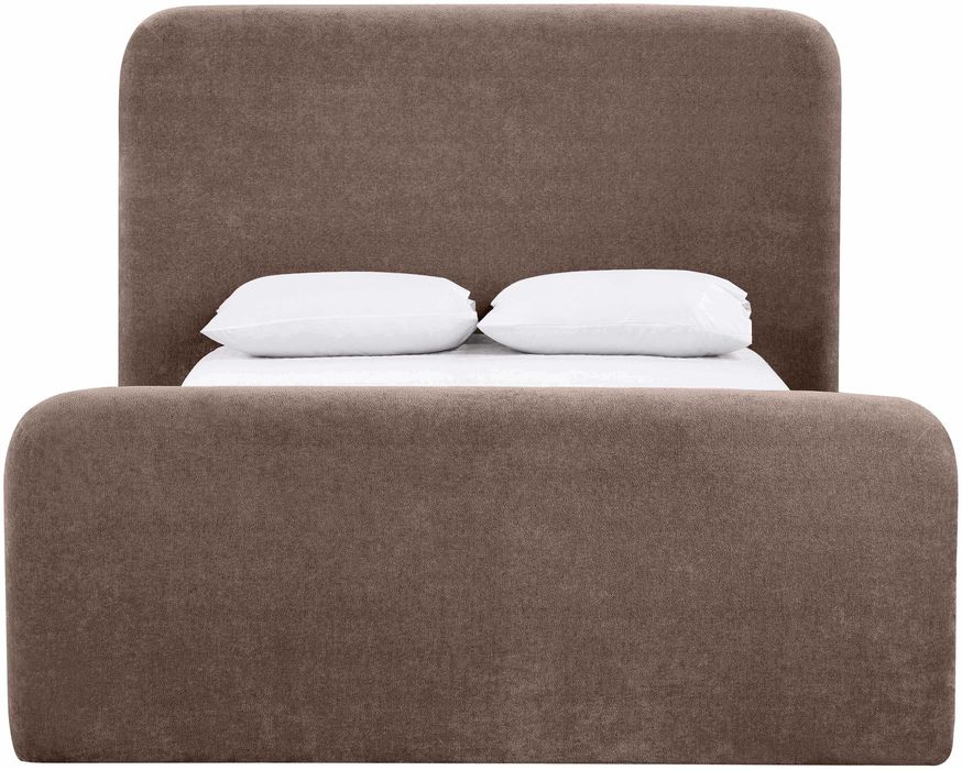 Meridian Furniture - Fira Brown Chenille Fabric Upholstered Queen Bed - B1222Brown-Q - GreatFurnitureDeal