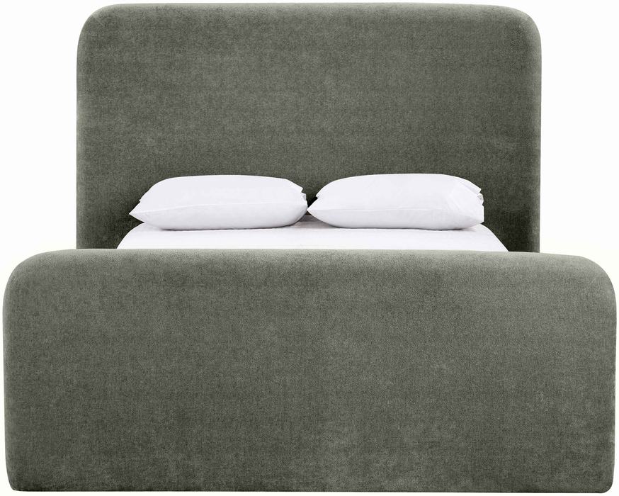 Meridian Furniture - Fira Green Chenille Fabric Upholstered Queen Bed - B1222Green-Q - GreatFurnitureDeal