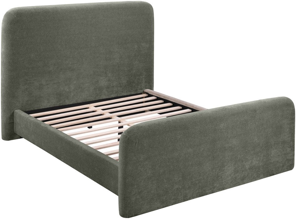 Meridian Furniture - Fira Green Chenille Fabric Upholstered Queen Bed - B1222Green-Q - GreatFurnitureDeal