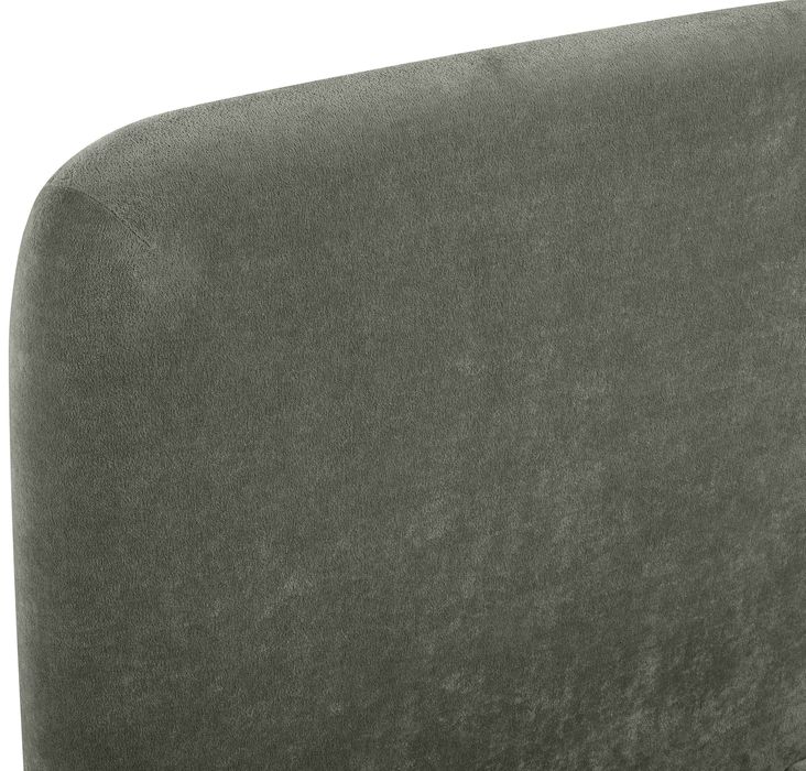 Meridian Furniture - Fira Green Chenille Fabric Upholstered Queen Bed - B1222Green-Q - GreatFurnitureDeal