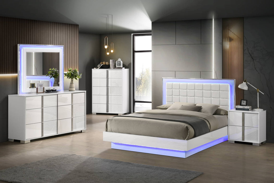 Mariano Furniture - B750 5 Piece Eastern King Bedroom Set in White Lacquer - BQ-B750-EK4C - GreatFurnitureDeal