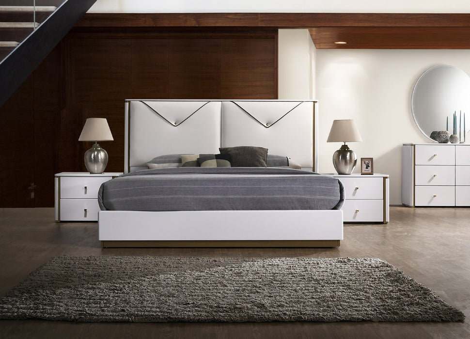 J&M Furniture - Lucera 5 Piece White Lacquer Eastern King Bedroom Set - 17995-EK-5SET-WHITE