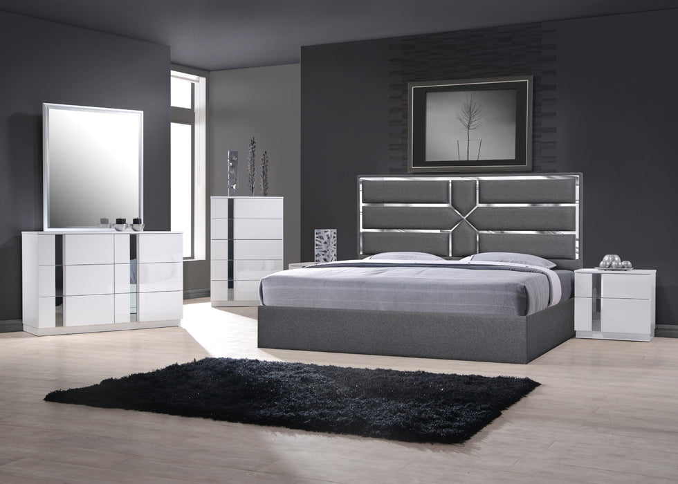J&M Furniture - Da Vinci Charcoal Eastern King Premium Platform Bed - 18730-EK-CHARCOAL - GreatFurnitureDeal