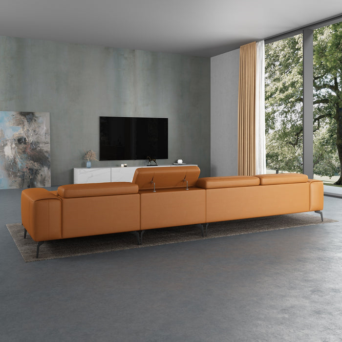European Furniture - Cavour Mansion Right Facing Sectional in Cognac - EF-12556R-4RHF