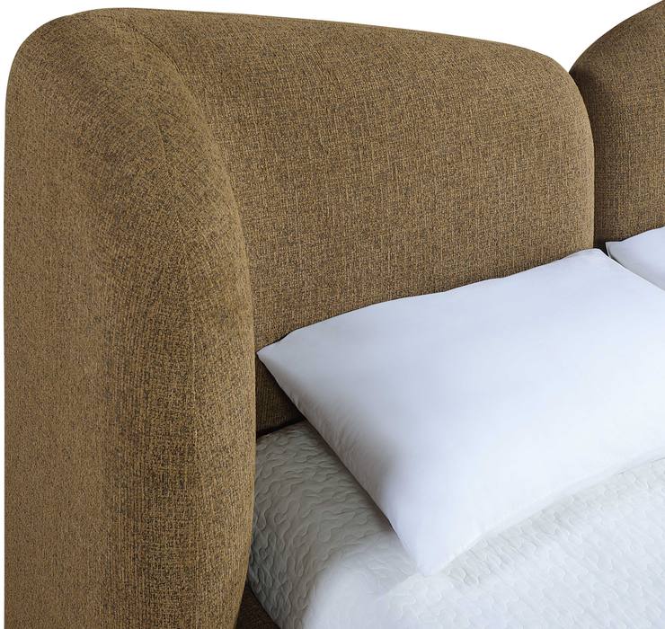 Meridian Furniture - Elowen Brown Chenille Fabric Upholstered Full Bed - ElowenBrown-F - GreatFurnitureDeal