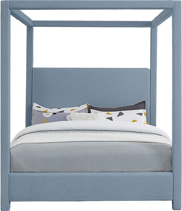Meridian Furniture - Emerson Sky Blue Linen Textured Fabric Upholstered King Bed (3 Boxes) - EmersonSkyBlu-K - GreatFurnitureDeal