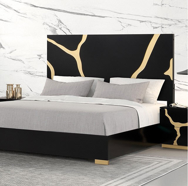 Furniture of America - Goldsberg King Bed in Black/Gold - FM7425BK-G-EK - GreatFurnitureDeal