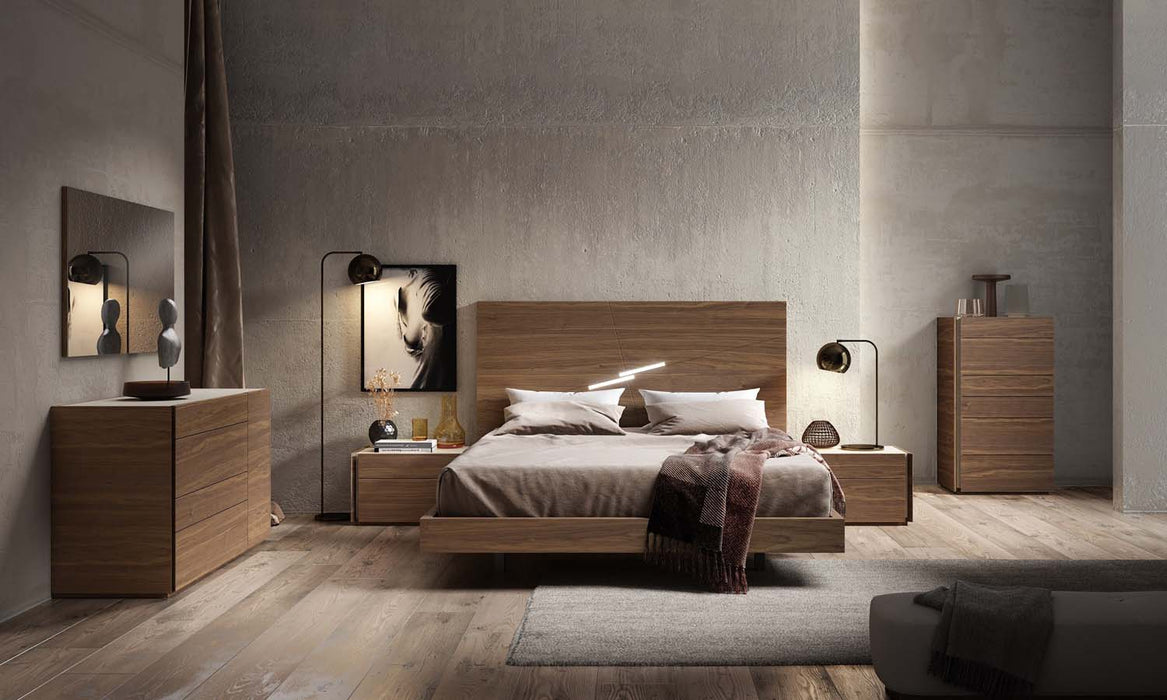 J&M Furniture - Faro Walnut with Light Grey 5 Piece Queen Premium Bedroom Set - 17862-Q-5SET-WAL-LIGHT GREY