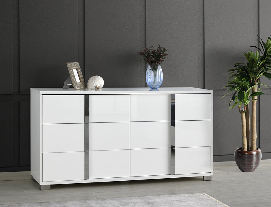 J&M Furniture - Giulia Gloss White Dresser J&M Furniture - Giulia Gloss White Dresser