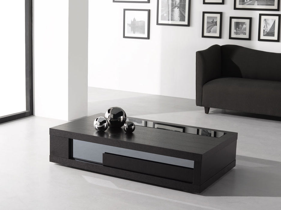 J&M Furniture - Modern Coffee Table - 175155