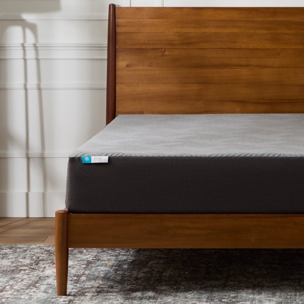 Malouf - Neve 10" CoolSync™ All-Foam Mattress - GreatFurnitureDeal