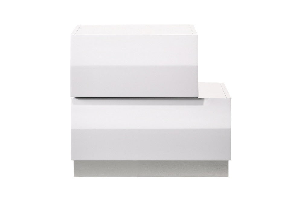 J&M Furniture - Milan White 5 Piece Queen Bedroom Set - 17687-Q-5SET-WHITE