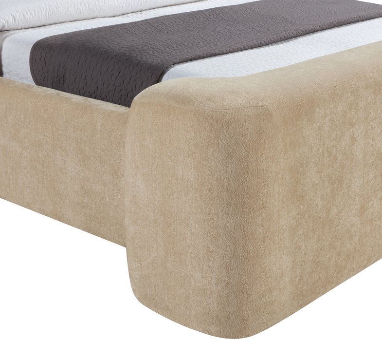 Meridian Furniture - Modena Beige Chenille Fabric Upholstered Twin Bed - ModenaBeige-T - GreatFurnitureDeal