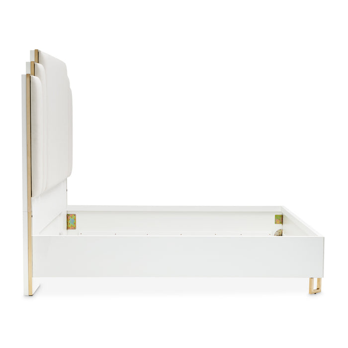 AICO Furniture - Palm Gate California King Bed in Cloud White - N9086000CK3-108 - GreatFurnitureDeal
