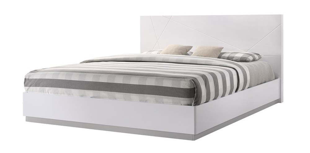 J&M Furniture - Naples White Lacquered Queen Platform Bed - 17686-Q-WHITE LACQUERED - GreatFurnitureDeal