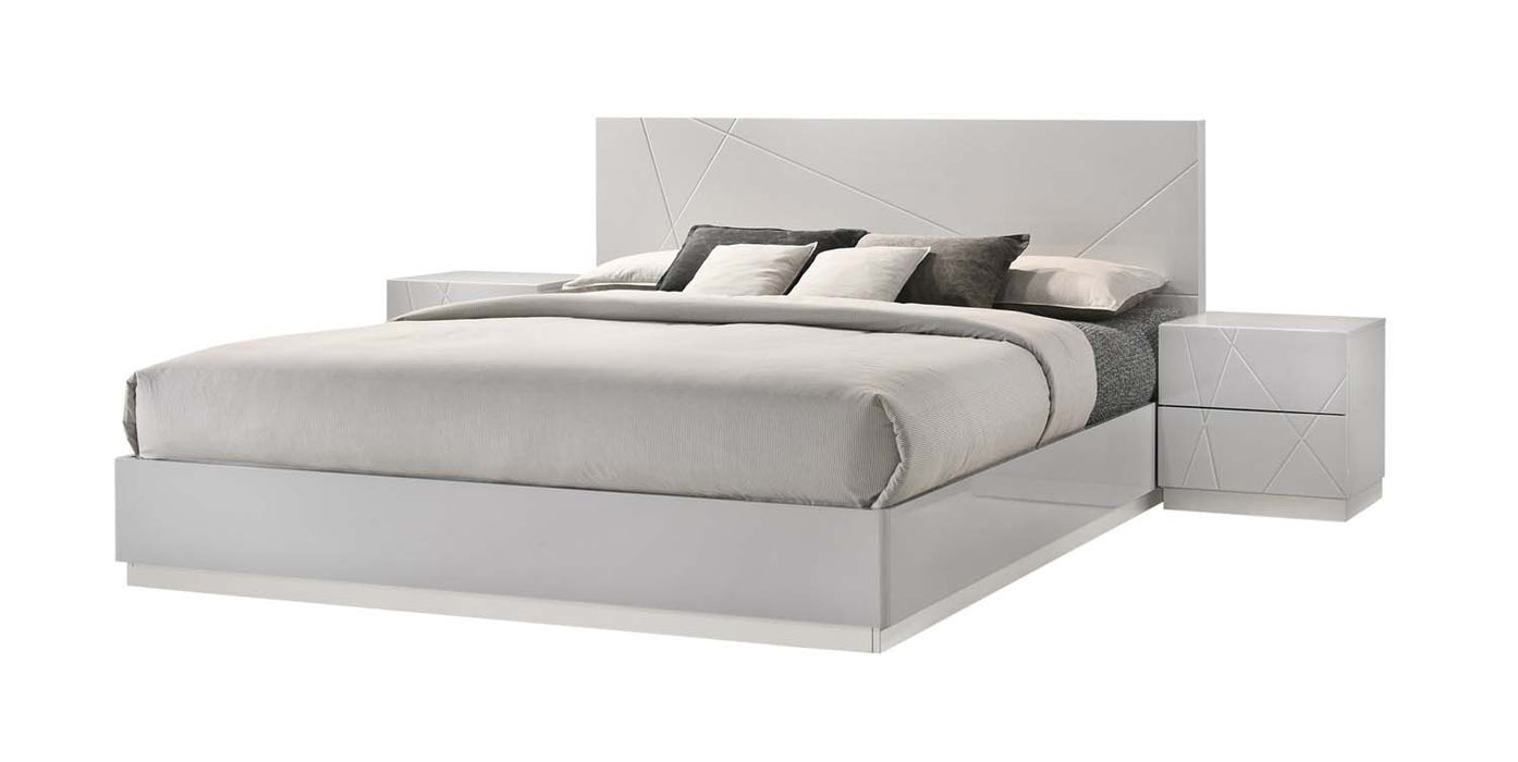 J&M Furniture - Naples Grey Lacquered 5 Piece Eastern King Platform Bedroom Set - 17686-EK-5SET-GREY LACQUERED - GreatFurnitureDeal