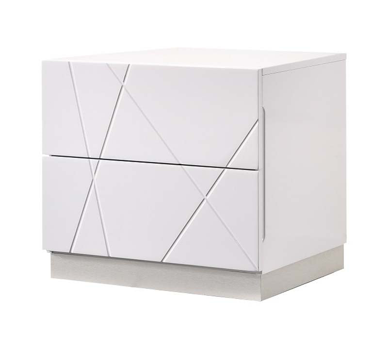 J&M Furniture - Naples White Lacquered 5 Piece Eastern King Platform Bedroom Set - 17686-EK-5SET-WHITE LACQUERED