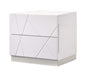 J&M Furniture - Naples White Lacquered 3 Piece Full Platform Bedroom Set - 17686-FULL-3SET-WHITE LACQUERED - GreatFurnitureDeal